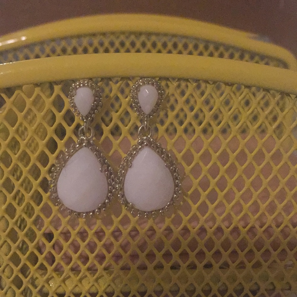 Kendra Scott earrings